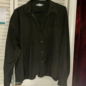 Athleta forest green light button-down crop top